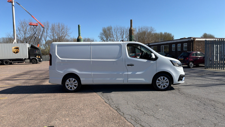 Renault Trafic Lwb Diesel LL30 Blue dCi 150 Extra [Safety] Van